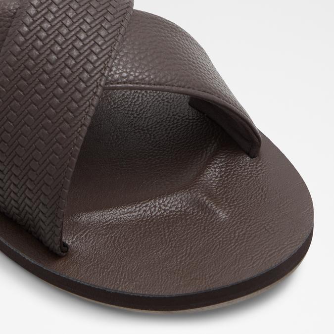 Stmock Men's Brown Cross Strap Sandals image number 5