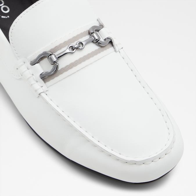 Spanner Men's White Moccasins image number 5