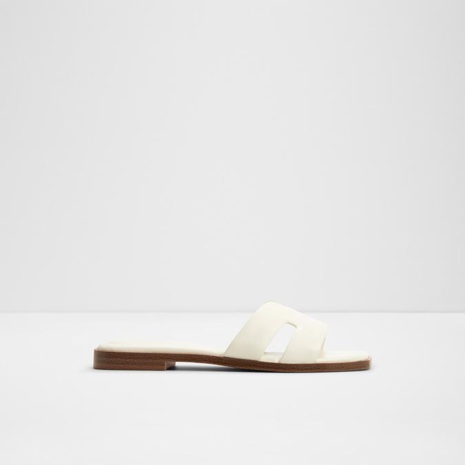 Itsandala-In Women's White Flat Sandals