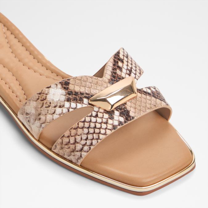 Kharine-In Women's Brown Flat Sandals image number 5