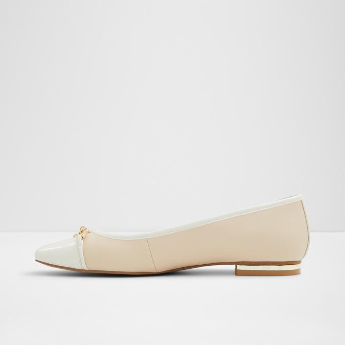 Lalateriel Women's Beige Ballerinas image number 3