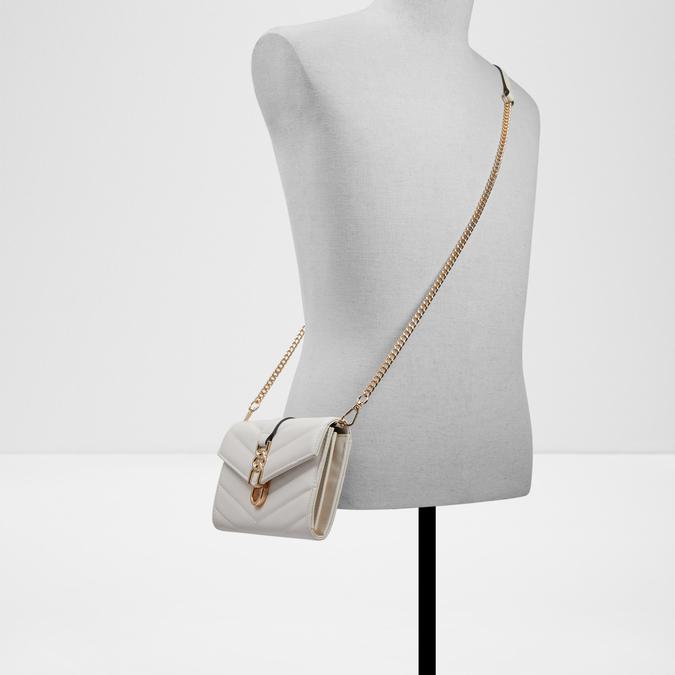 Amazon.com: BEMYLV Leather Chain Belt Bag for Women Mini White Crossbody  Waist Purse Fanny Pack Fashion Evening Clutch Detachable : Clothing, Shoes  & Jewelry