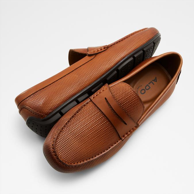 Discourse-In Men's Brown Moccasins