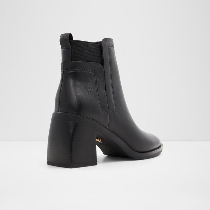 Uneliveth Women's Black Ankle Boots image number 2